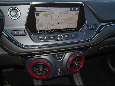 Used 2022 Chevrolet Blazer RS w/ Enhanced Convenience Package image 11