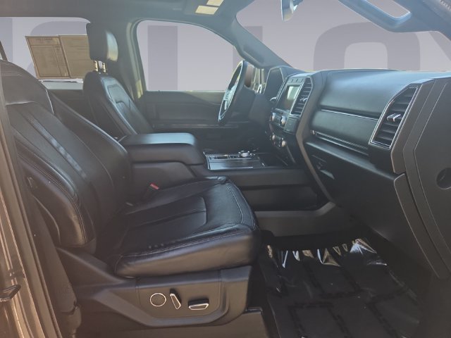 Used 2019 Ford Expedition Max Limited RWD image 17
