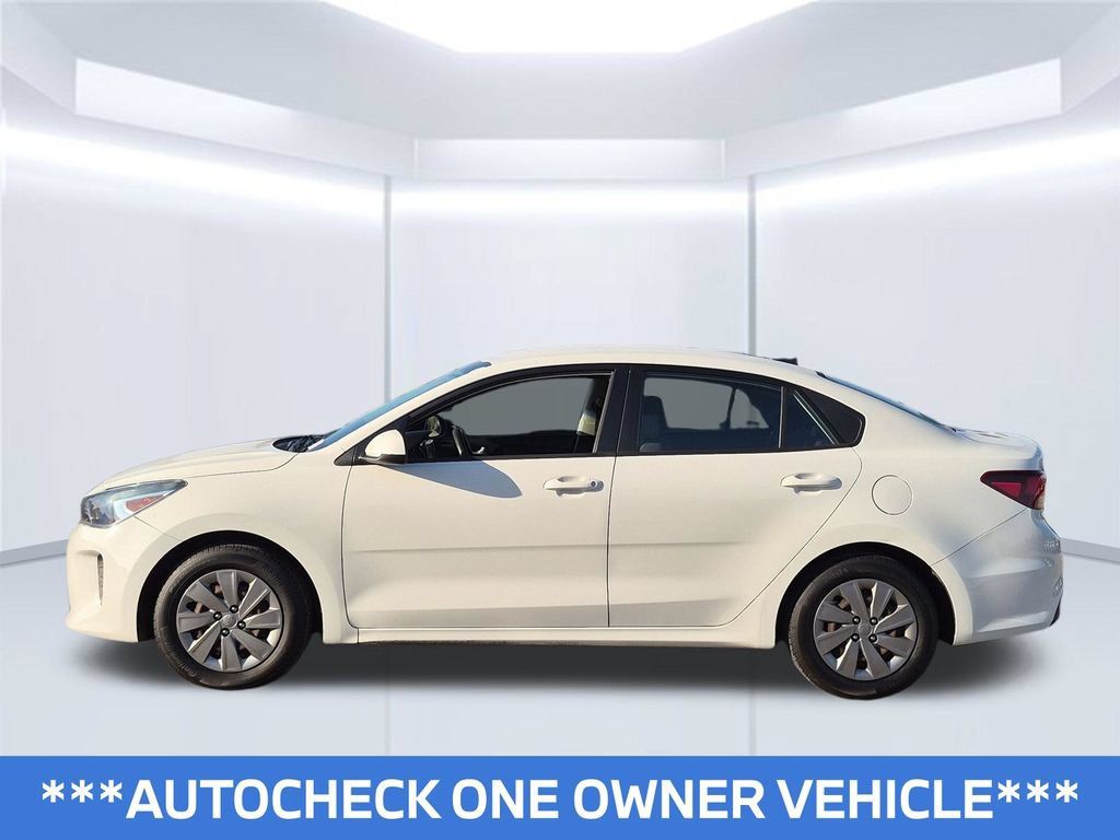 Used 2020 Kia Rio S FWD image 2