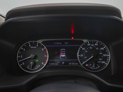Used 2023 Nissan Rogue SV AWD/4WD image 26