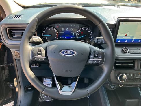 Used 2023 Ford Maverick Lariat w/ Lariat Luxury Package AWD/4WD image 7
