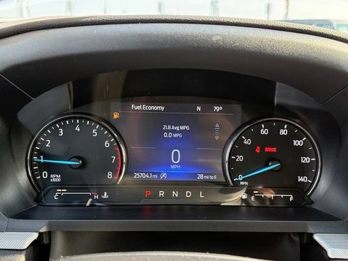 Used 2023 Ford Explorer XLT w/ Equipment Group 202A AWD/4WD image 17