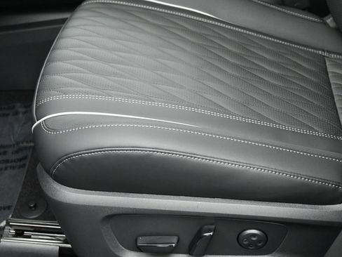 New 2026 INFINITI QX60 Autograph w/ Autograph Tech Package image 17