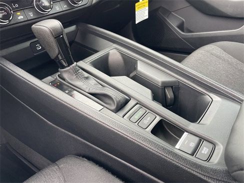 Certified 2025 Honda Accord LX image 20