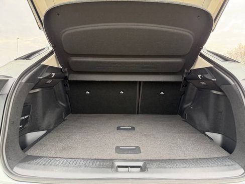 Used 2023 Nissan Ariya ENGAGE e-4ORCE image 9