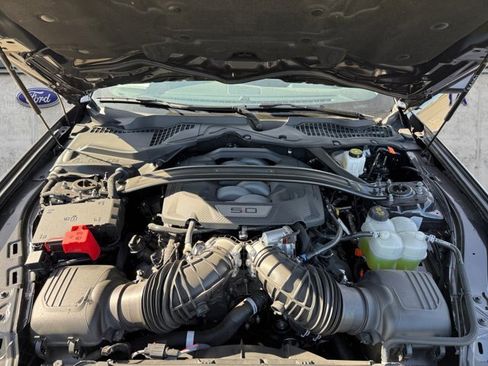 Certified 2024 Ford Mustang Dark Horse image 4