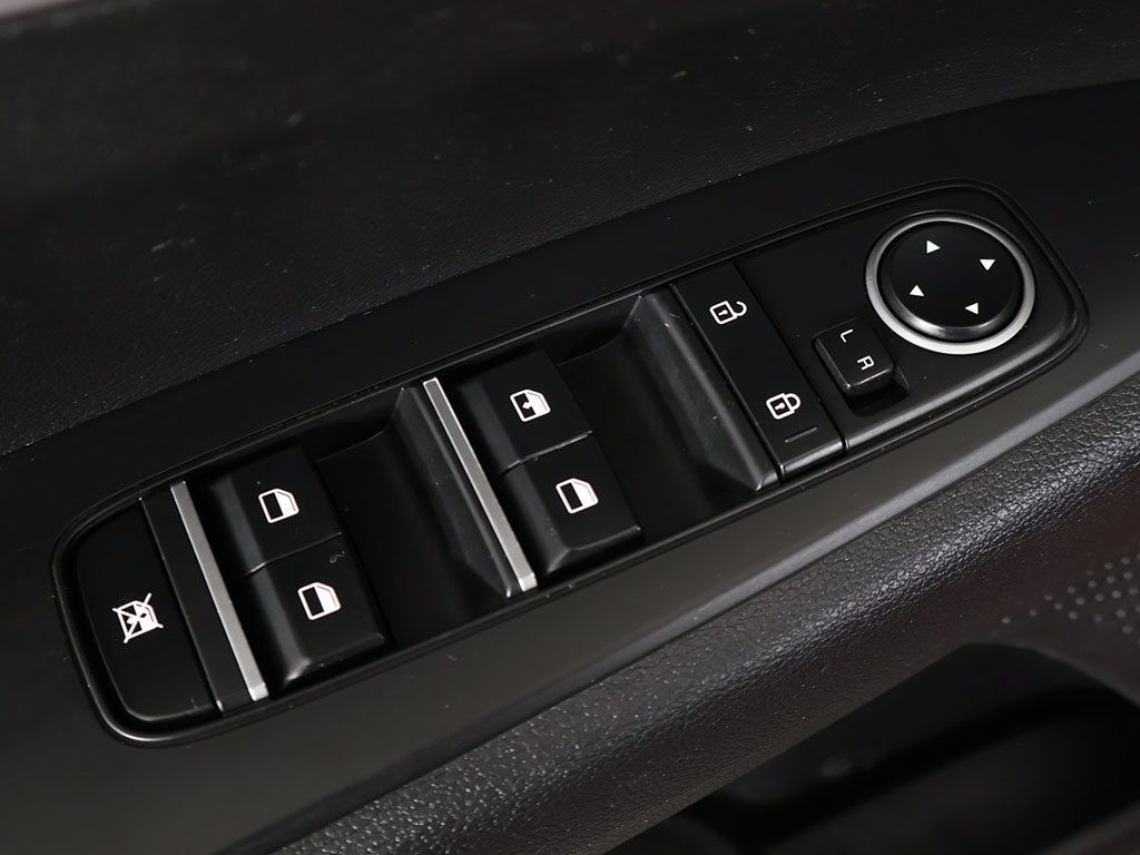 Certified 2023 Kia Forte LXS FWD image 33