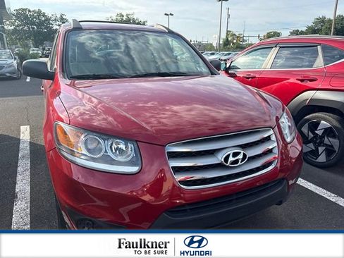 Used 2012 Hyundai Santa Fe GLS FWD image 1