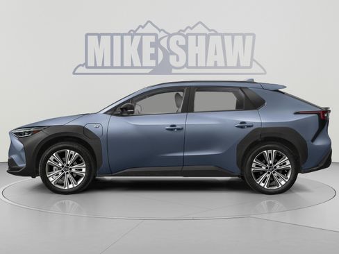 Used 2024 Subaru Solterra AWD/4WD image 3