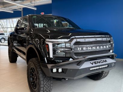 New 2025 Ford F150 Lariat w/ Equipment Group 502A High