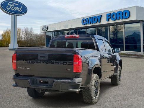 Used 2022 Chevrolet Colorado Z71 w/ Z71 Midnight Edition image 4