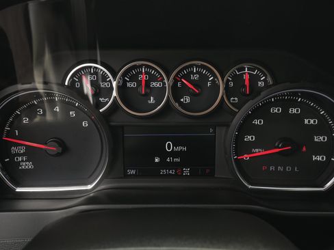 Used 2021 Chevrolet Silverado 1500 RST AWD/4WD image 19