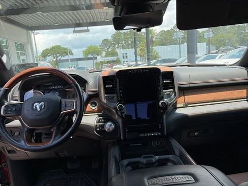 Used 2022 RAM 1500 Limited AWD/4WD image 15