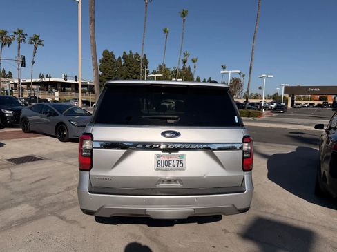 Used 2018 Ford Expedition Limited RWD image 4