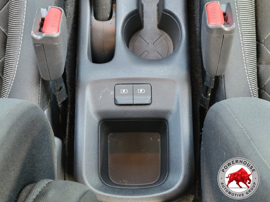Used 2020 Nissan Kicks S FWD image 17