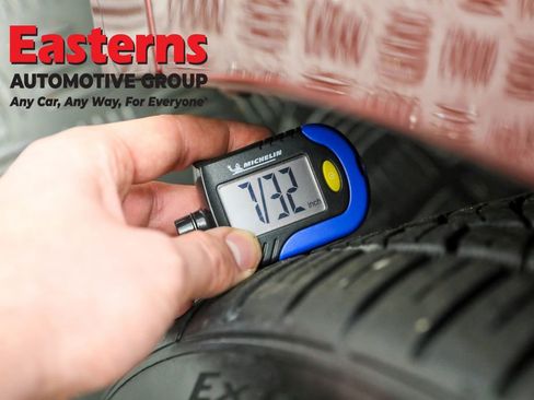 Used 2023 BMW M440i Coupe w/ Premium Package image 29