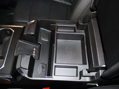 Used 2025 GMC Sierra 3500 SLT w/ SLT Premium Package image 63