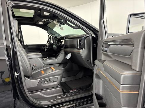 Certified 2024 GMC Sierra 2500 AT4 w/ AT4 Premium Plus Package AWD/4WD image 7