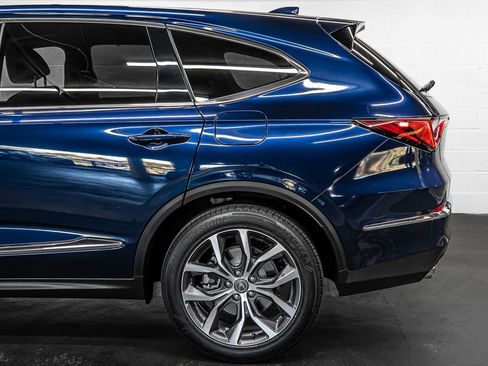Certified 2023 Acura MDX FWD w/ Technology Package image 13