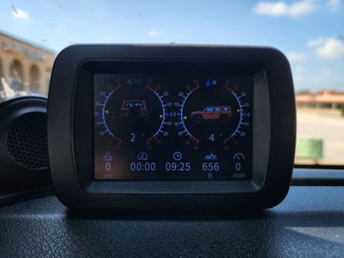 Used 2014 Jeep Wrangler Unlimited Sport w/ Power Convenience Group AWD/4WD image 19