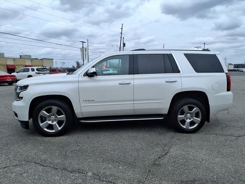 Used 2020 Chevrolet Tahoe Premier w/ Max Trailering Package image 2