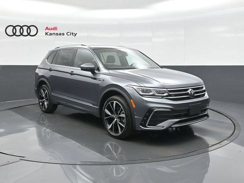 Used 2023 Volkswagen Tiguan SEL R-Line AWD/4WD image 1