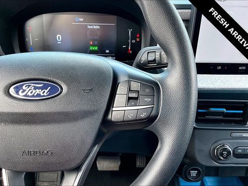 Used 2025 Ford Maverick XLT w/ Equipment Group 302A AWD/4WD image 14