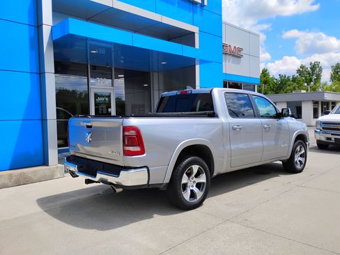 Used 2022 RAM 1500 Laramie AWD/4WD image 7