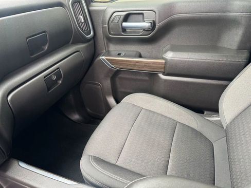 Used 2021 Chevrolet Silverado 1500 RST image 16