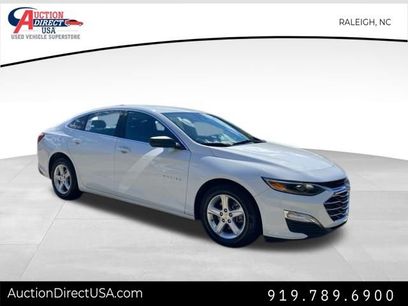 Used 2023 Chevrolet Malibu LS