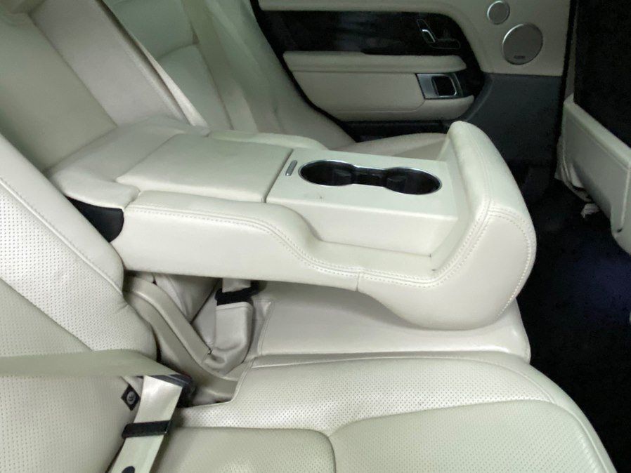 Used 2018 Land Rover Range Rover Supercharged AWD/4WD image 43