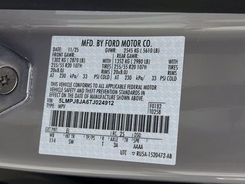 Certified 2026 Lincoln Nautilus Premier AWD/4WD image 37
