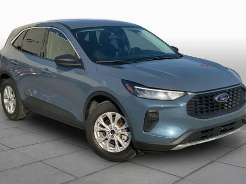 Used 2024 Ford Escape Active FWD image 3
