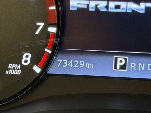 Used 2024 Nissan Frontier PRO-4X w/ Pro Premium Package AWD/4WD image 19
