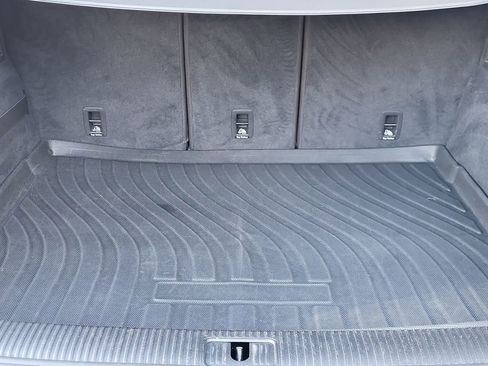 Used 2020 Audi Q5 2.0T Premium Plus w/ Premium Plus Package image 16