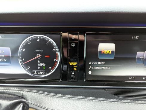 Used 2016 Mercedes-Benz S 550 4MATIC Sedan image 22