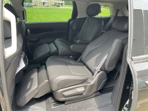 New 2027 Kia Carnival SX Prestige FWD image 14