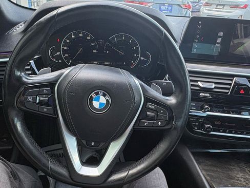 Used 2018 BMW 540i RWD image 21