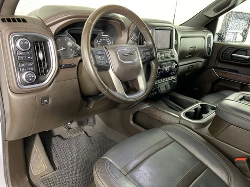Used 2022 GMC Sierra 3500 Denali w/ Denali Ultimate Package image 35