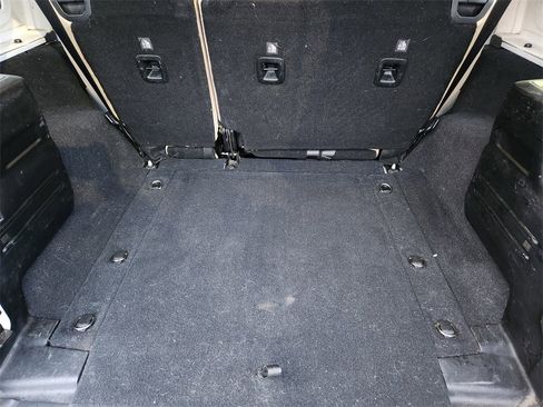 Used 2018 Jeep Wrangler Unlimited Sahara w/ LED Lighting Group image 8