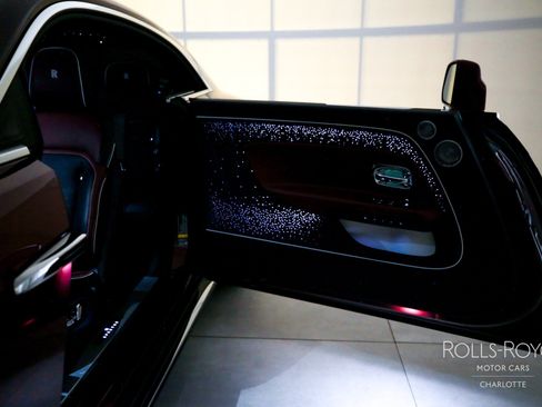 Certified 2024 Rolls-Royce Spectre w/ Spectre Launch Package image 31