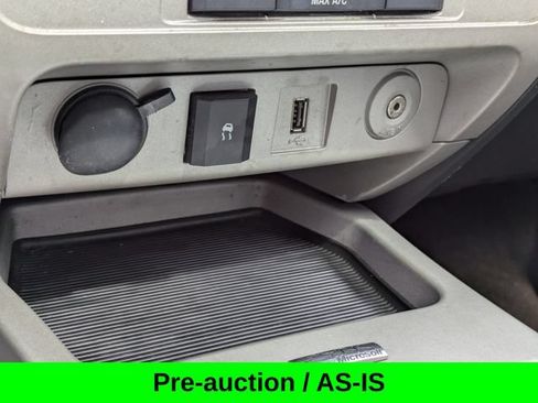 Used 2010 Ford Escape XLT FWD image 21