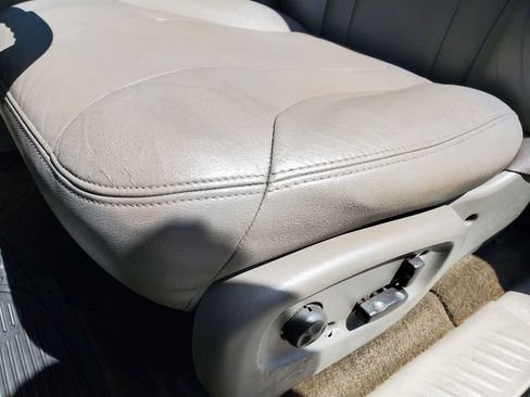 Used 2003 Chevrolet TrailBlazer LT image 16