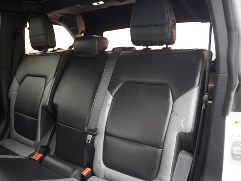 Used 2021 Ford Bronco Black Diamond AWD/4WD image 29