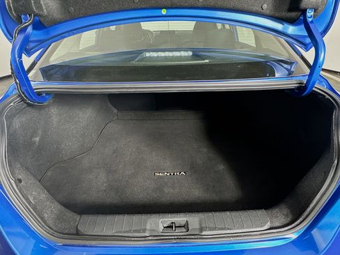 Used 2024 Nissan Sentra SV image 28