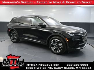 Used 2024 Lincoln Nautilus Premier w/ Equipment Group 102A video 1