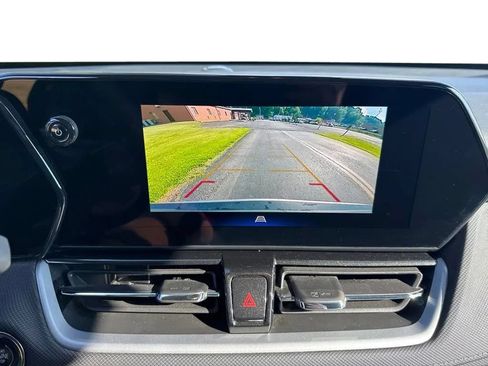 Used 2025 Chevrolet TrailBlazer LT FWD image 22
