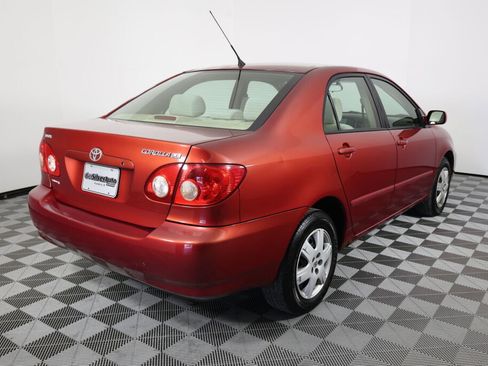 Used 2007 Toyota Corolla LE image 2