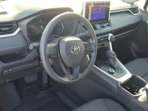 Used 2023 Toyota RAV4 XLE image 12