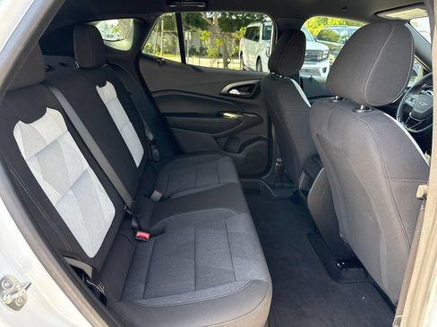 Used 2024 Chevrolet Trax RS w/ Driver Confidence Package FWD image 24